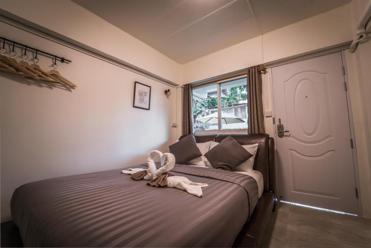 Canal View Lo-Ha Guest House, Contactless Check-In بانكوك المظهر الخارجي الصورة